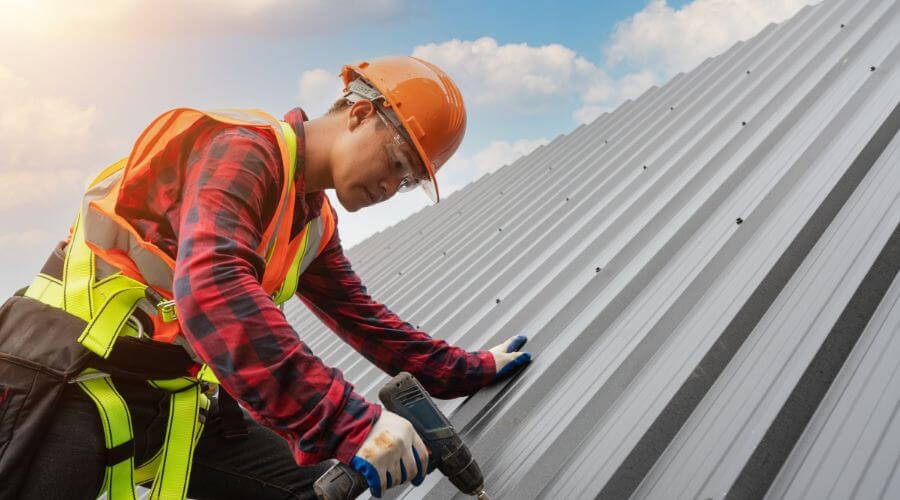 Professional residential roofers in New Canton, IL